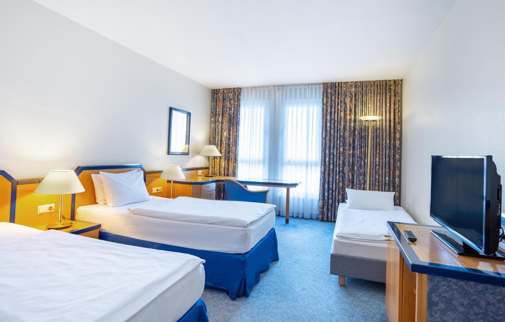 Hi Hotel International Hamburg Exterior photo